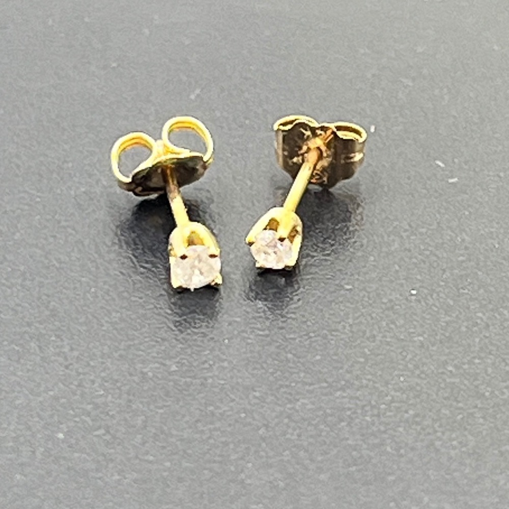 14k‎ Yellow Gold 2mm Prong Diamond Solitaire Stud Pierced Earrings .40 grams
